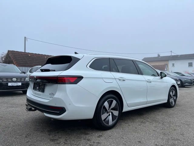 Volkswagen Passat ACT Business DSG Variant