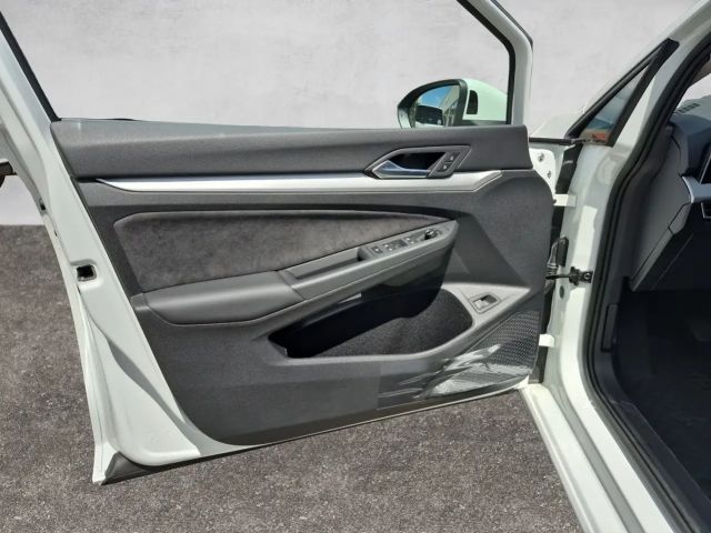 Volkswagen Golf Business Variant