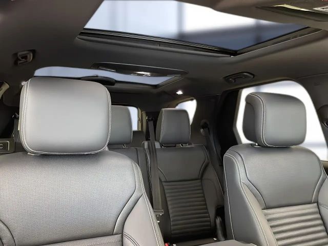 Land Rover Discovery D250 Dynamic SE