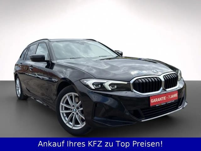 BMW 320 320d Touring xDrive
