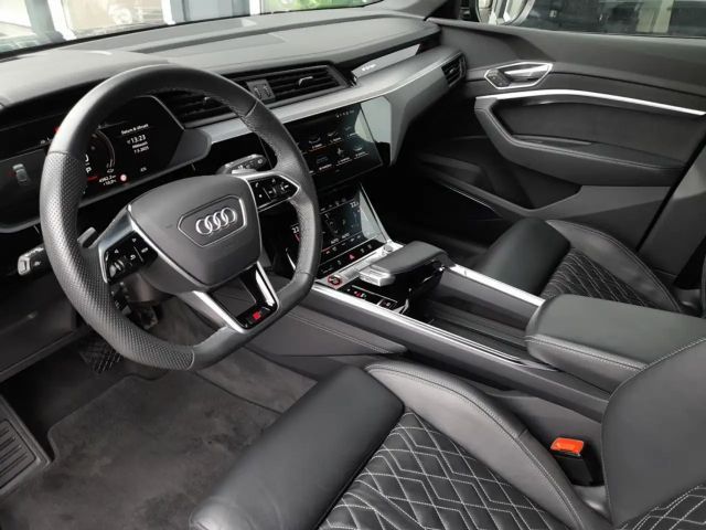 Audi e-tron Quattro S-Line