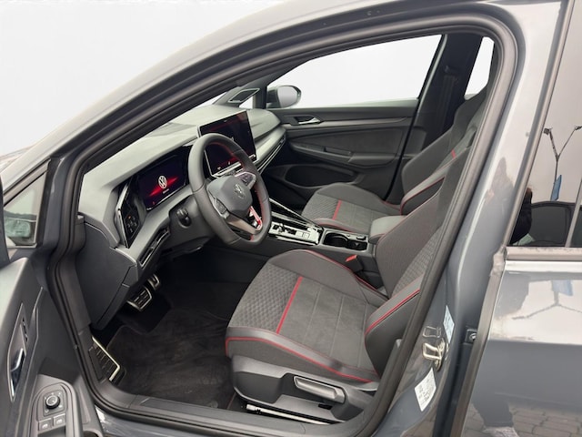 Volkswagen Golf 2.0 TSI DSG Golf VIII