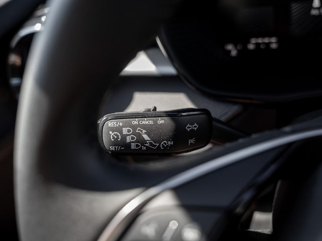 Skoda Fabia 1.0 MPI 5-GANG SpurH SoundSys