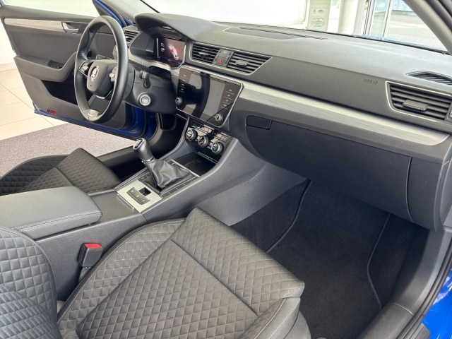 Skoda Superb 1.5 TSI Ambition Combi