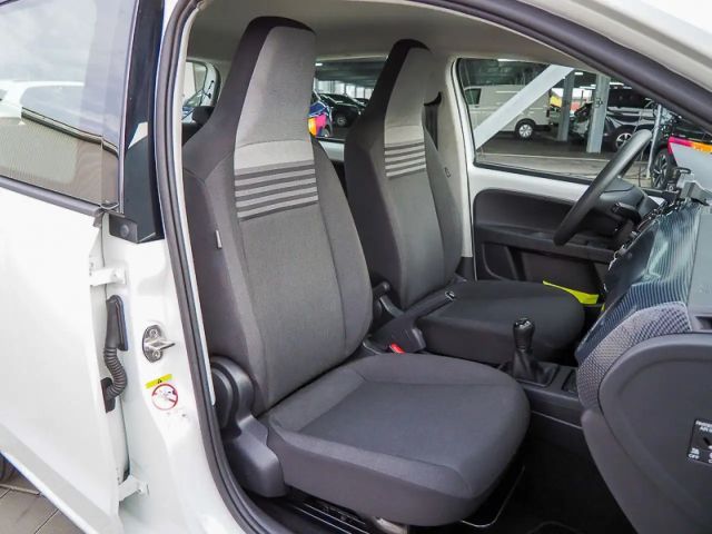 Volkswagen up! Move Move up!