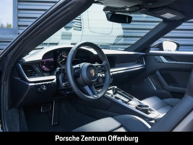 Porsche 992 4 Coupé Targa