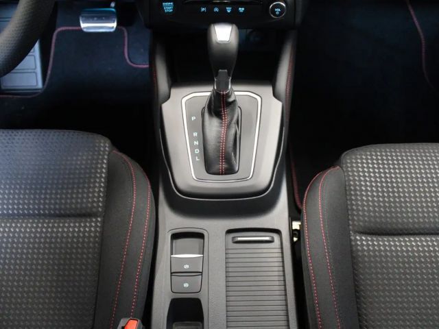 Ford Focus ST Line Wagon