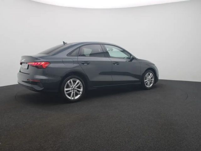 Audi A3 30 TDI Sedan