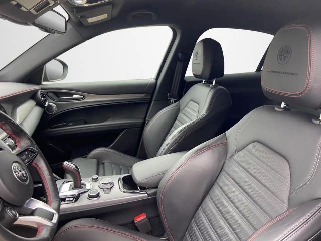 Alfa Romeo Stelvio Q4