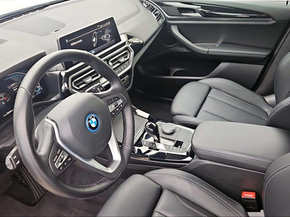 BMW X3 xDrive30e