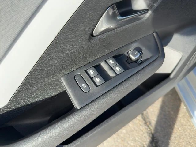 Opel Astra 1.2 Turbo Edition Sports Tourer