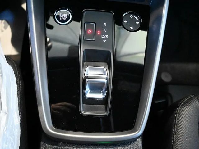 Audi A3 30 TFSI S-Tronic Sedan