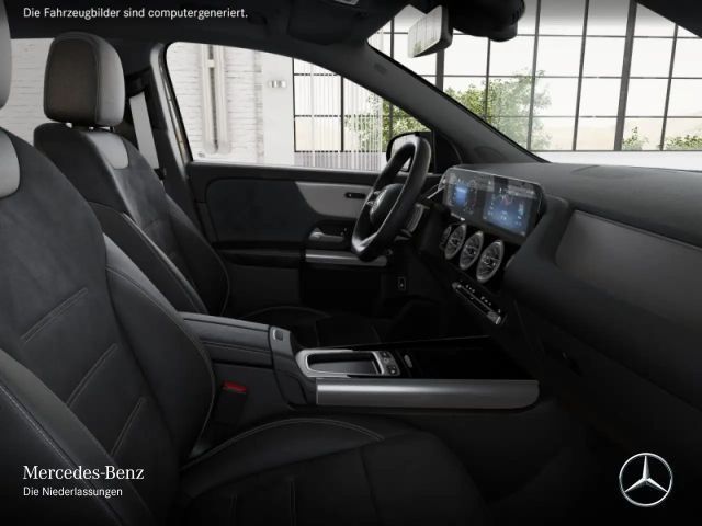 Mercedes-Benz GLA 180 AMG Line