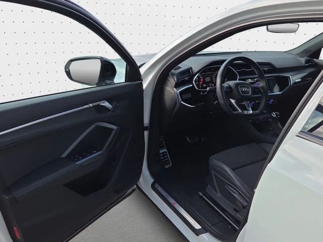 Audi Q3 35 TFSI S-Line