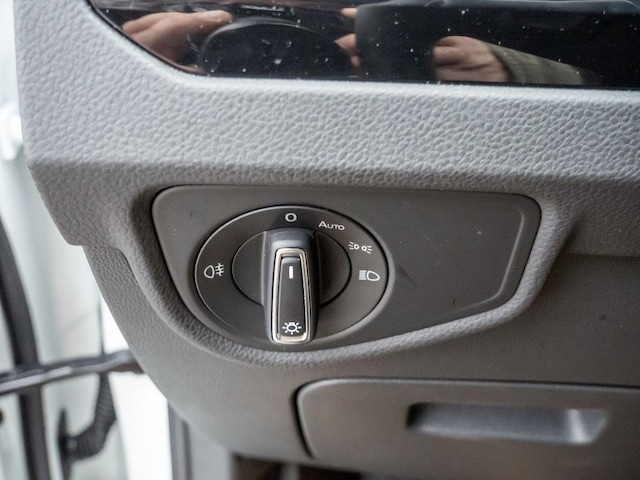 Volkswagen Touran 1.5 TSI DSG R-Line