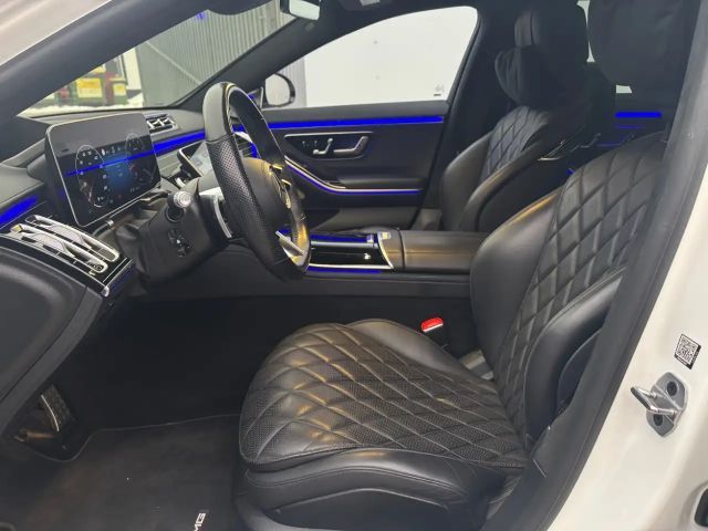 Mercedes-Benz S 580 4MATIC AMG Line Sedan