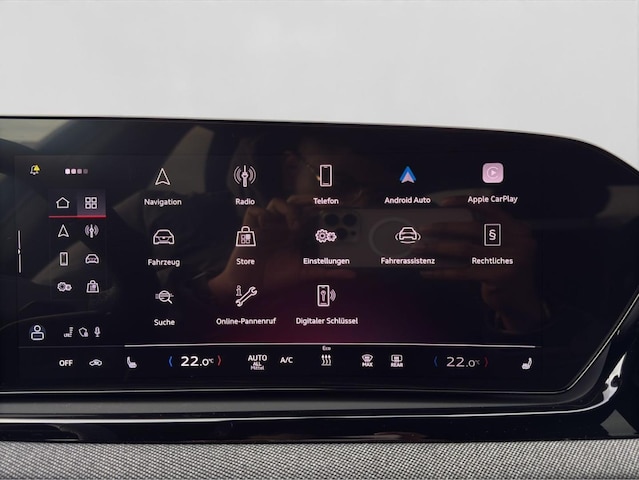 Audi A6 Avant Quattro S-Tronic