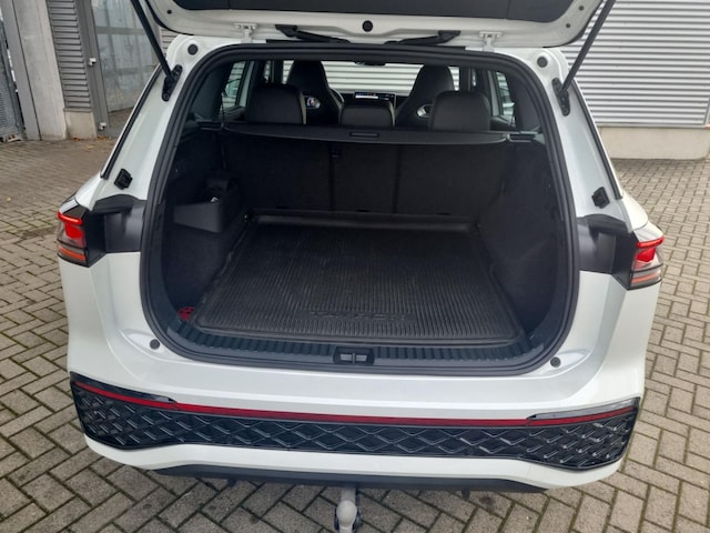 Volkswagen Tayron 2.0 TSI R-Line