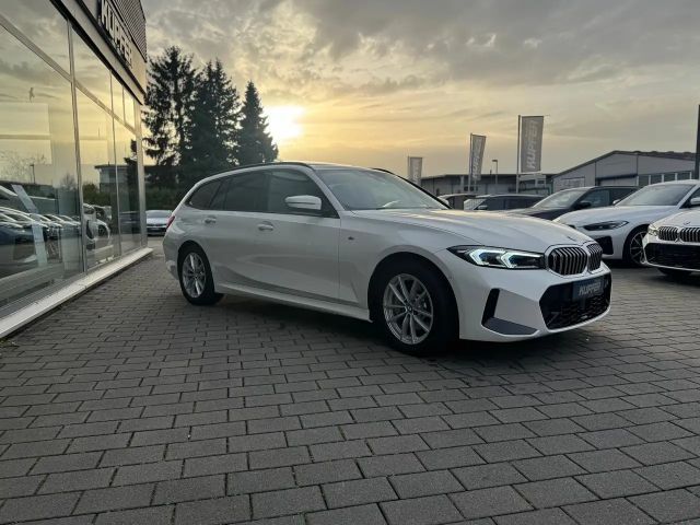BMW 330 Touring