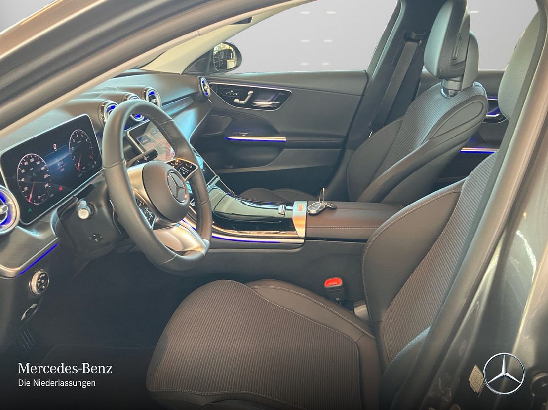 Mercedes-Benz C 180 AVANTGARDE Sedan