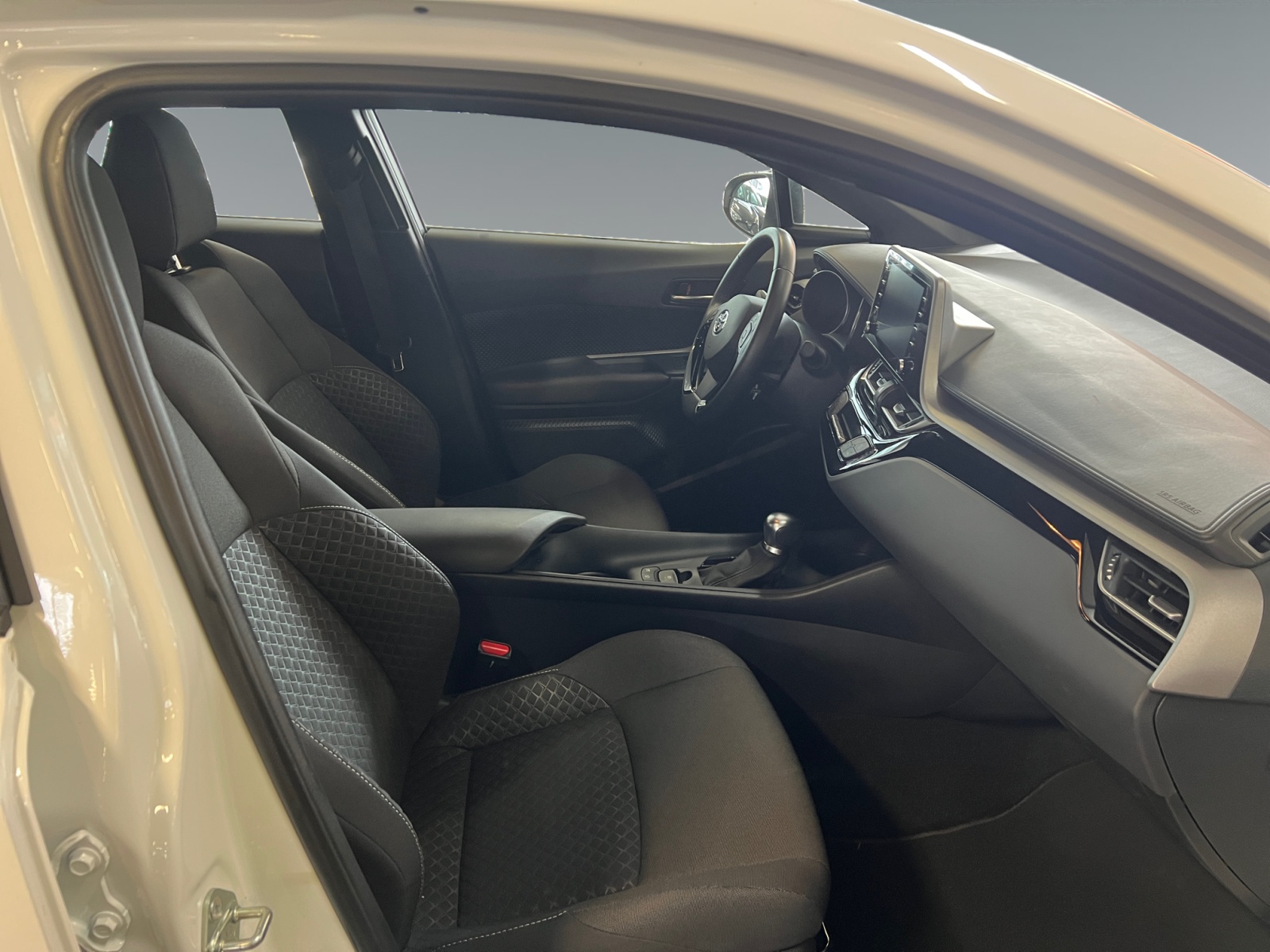 Toyota C-HR 5-deurs Basis