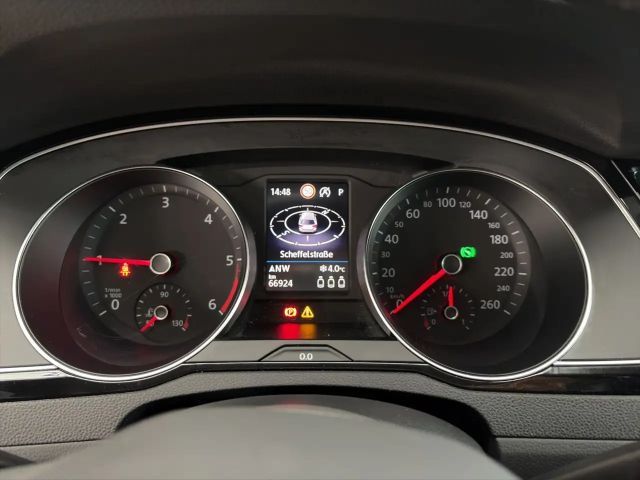 Volkswagen Passat 2.0 TDI Business DSG Variant