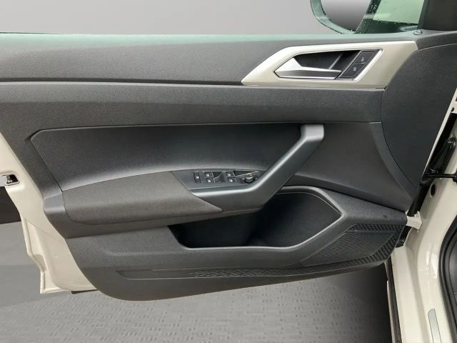 Volkswagen Taigo 1.0 TSI DSG Move