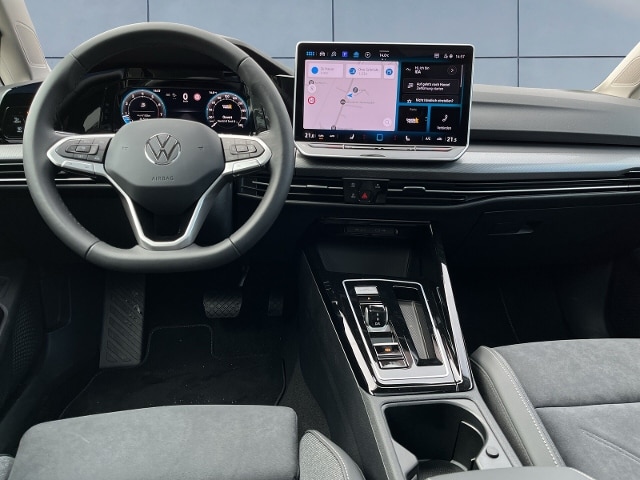 Volkswagen Golf 1.5 eTSI DSG Golf VIII Variant