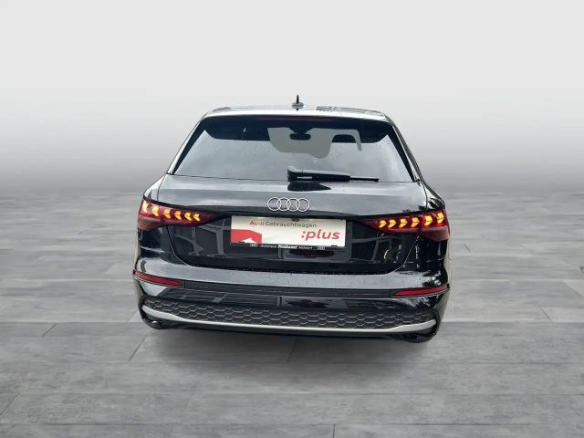 Audi A3 30 TFSI Sedan