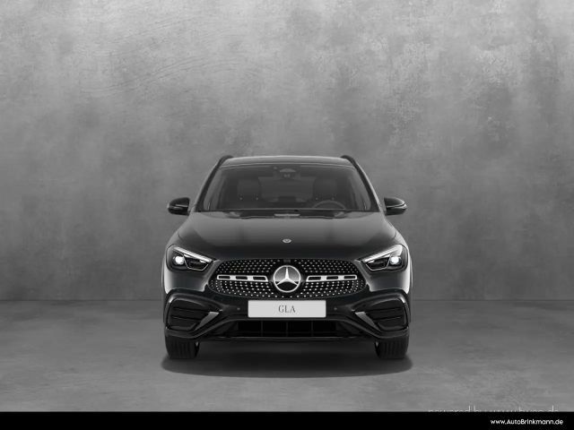 Mercedes-Benz GLA 200 AMG Line
