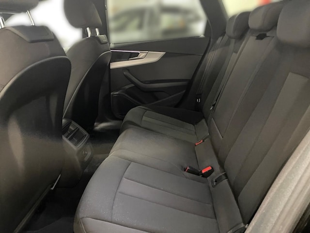 Audi A4 35 TDI Avant S-Tronic