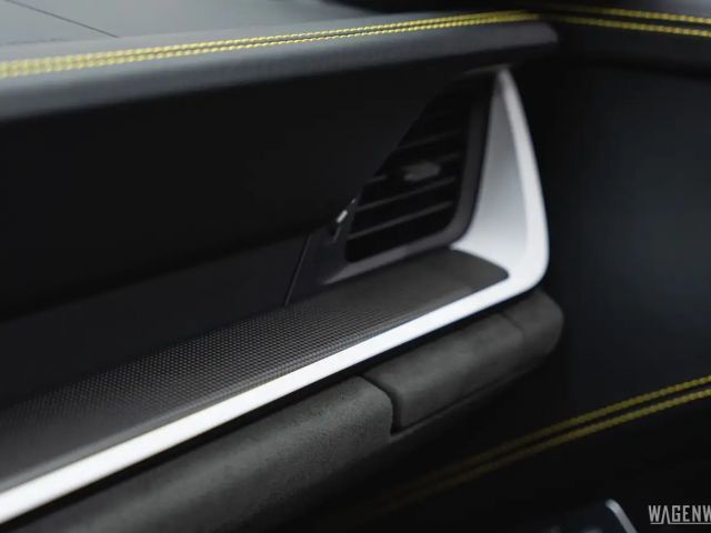 Porsche 992 4 Cabrio GTS Targa Turbo