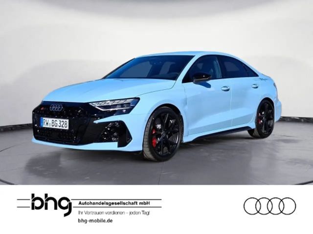 Audi RS3 S-Tronic Sedan