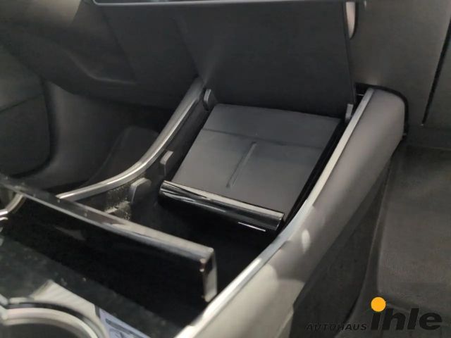 Tesla Model 3 Standard Range