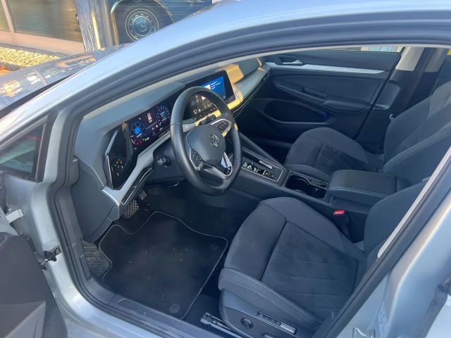 Volkswagen Golf DSG Life Variant