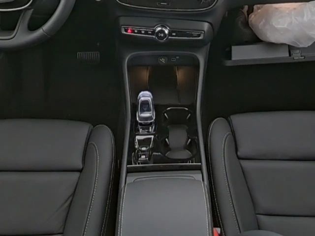 Volvo XC40 Dark Plus