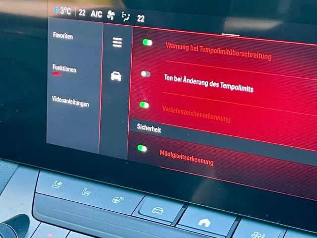 Opel Astra Sports Tourer Ultimate