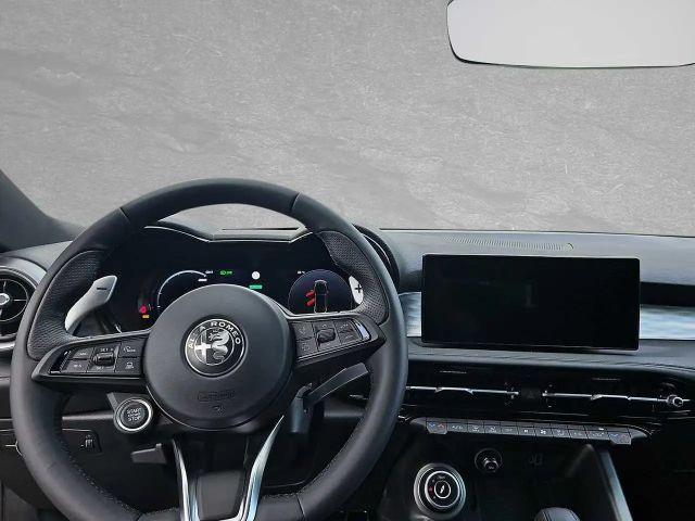Alfa Romeo Tonale Hybrid Q4 Veloce