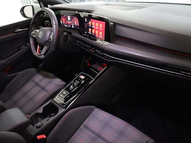 Volkswagen Golf 2.0 TSI DSG Sport