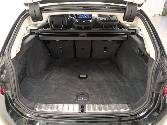 BMW 320 320i Touring