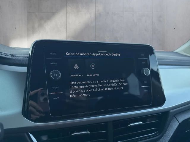 Volkswagen T-Roc Friends TSI