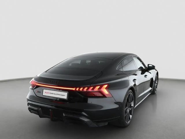 Audi e-tron Performance Quattro