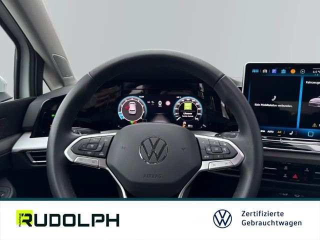 Volkswagen Golf 1.5 eTSI DSG Golf VIII Life