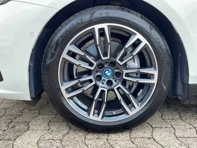 BMW i5 M-Sport eDrive40