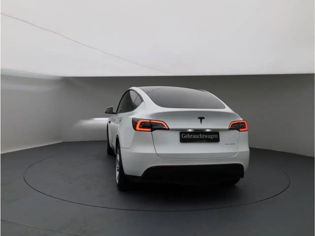 Tesla Model Y AWD Dual Motor