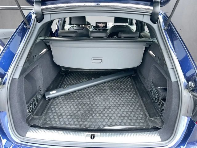 Audi A4 40 TDI Quattro S-Line