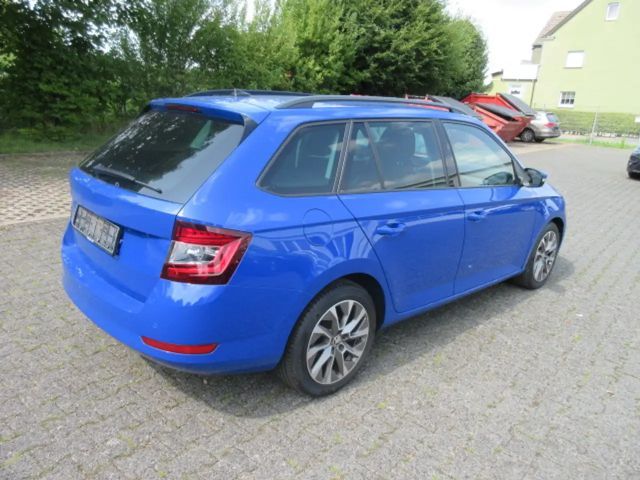 Skoda Fabia 1.0 TSI Clever Combi