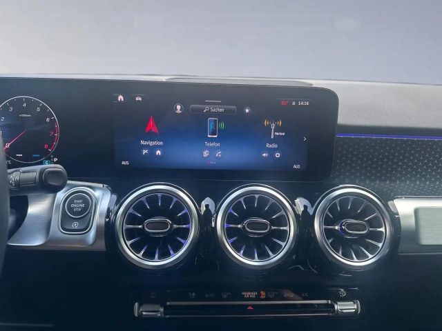 Mercedes-Benz GLB 220 4MATIC Progressive