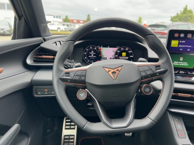 Cupra Terramar 1.5 e-Hybrid