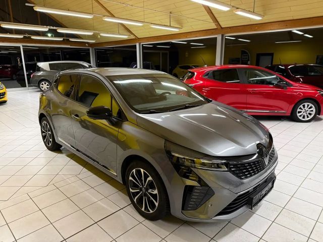 Renault Clio TCe 90 Techno